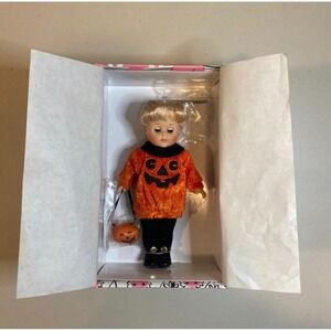 Vogue Dolls Hi! I'm Ginny 8" Collectible October Halloween Pumpkin Dress Up Doll